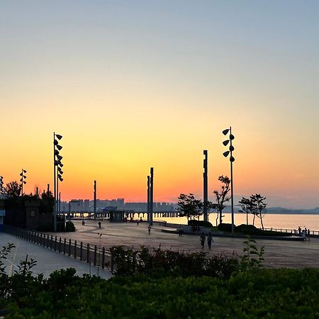 Yantai Marriott Hotel Eksteriør bilde